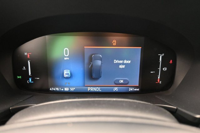 Used 2025 Ford Escape ST-Line AWD/4WD image 25