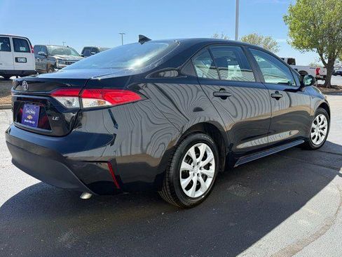 Used 2024 Toyota Corolla LE image 17