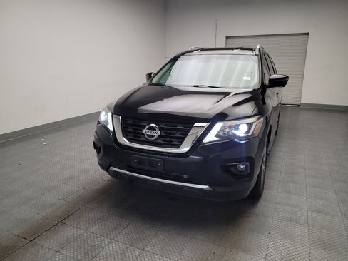 Used 2019 Nissan Pathfinder SL FWD image 15
