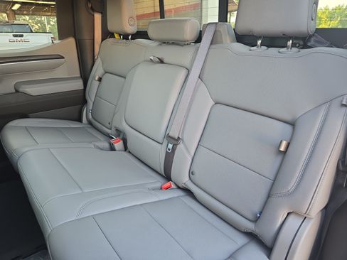 Used 2024 GMC Sierra 1500 SLT w/ SLT Premium Plus Package AWD/4WD image 13