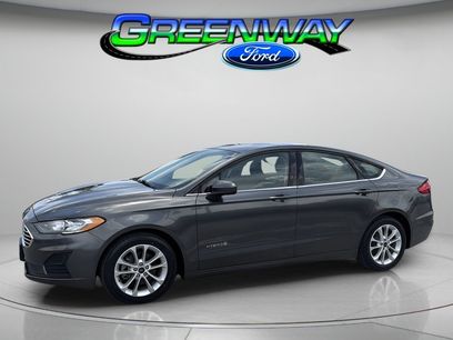 Used 2019 Ford Fusion SE