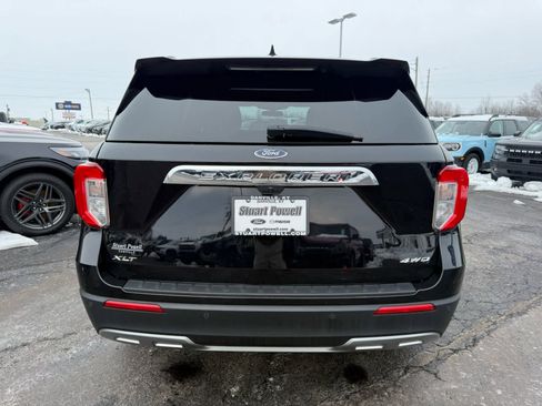 Used 2023 Ford Explorer XLT w/ Equipment Group 202A image 23