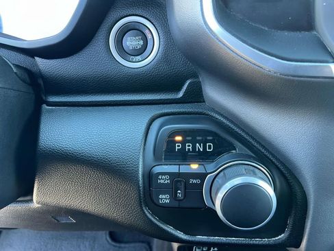 Used 2024 RAM 2500 Big Horn image 33