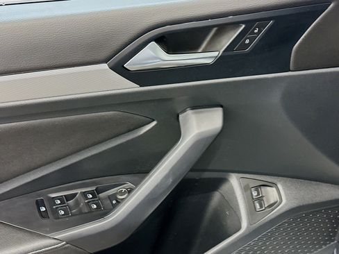 Used 2024 Volkswagen Jetta S image 15