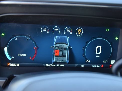 Certified 2024 Ford F250 Platinum w/ FX4 Off-Road Package image 25