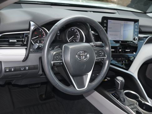 Used 2023 Toyota Camry XLE w/ Navigation Package image 8