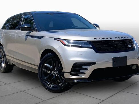 Used 2026 Land Rover Range Rover Velar Dynamic SE AWD/4WD image 3