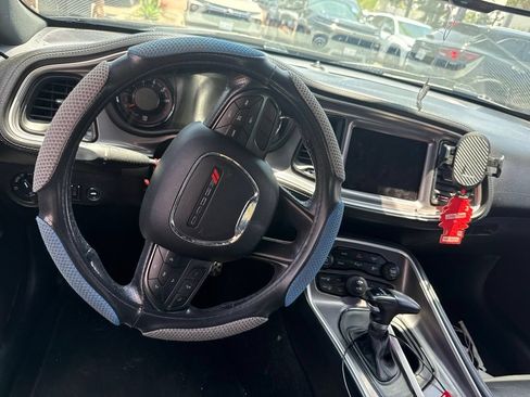 Used 2021 Dodge Challenger SXT w/ Plus Package RWD image 8