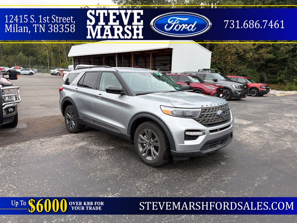 Used 2023 Ford Explorer XLT w/ Equipment Group 202A AWD/4WD image 1