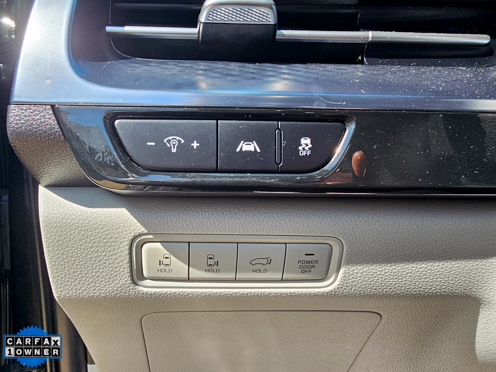 Used 2023 Kia Carnival SX Prestige FWD image 15