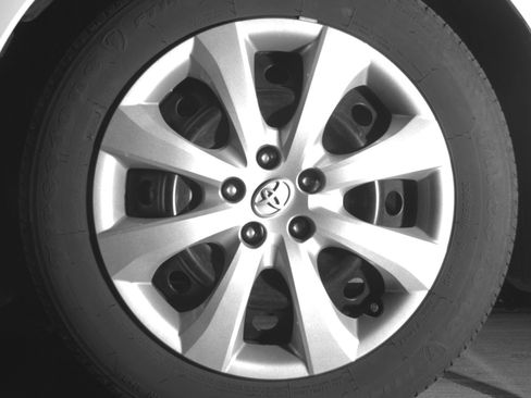 Used 2025 Toyota Corolla LE FWD image 12