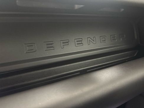 Used 2020 Land Rover Defender 110 X AWD/4WD image 42