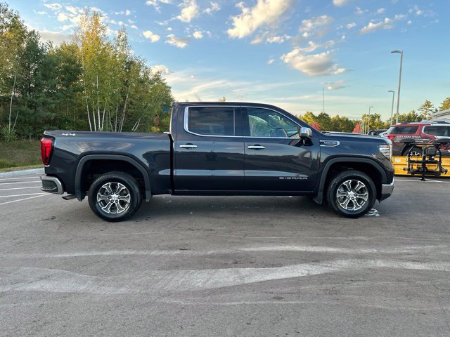 Used 2025 GMC Sierra 1500 SLT AWD/4WD image 6