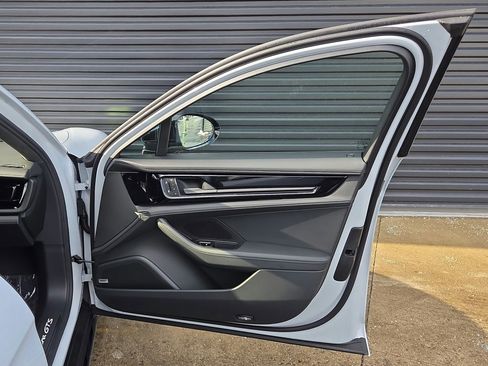 New 2026 Porsche Panamera GTS image 20