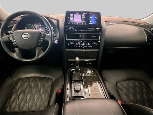 Used 2024 Nissan Armada Platinum w/ Captain's Chairs Package RWD image 14