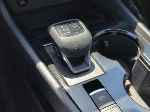 New 2026 Nissan Rogue SV FWD image 18