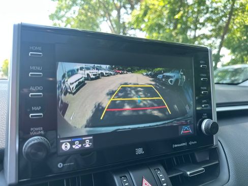 Used 2022 Toyota RAV4 Limited AWD/4WD image 16