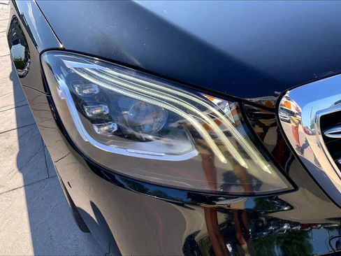 Used 2019 Mercedes-Benz S 560 4MATIC Sedan image 28