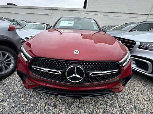 New 2026 Mercedes-Benz GLC 300 4MATIC image 2
