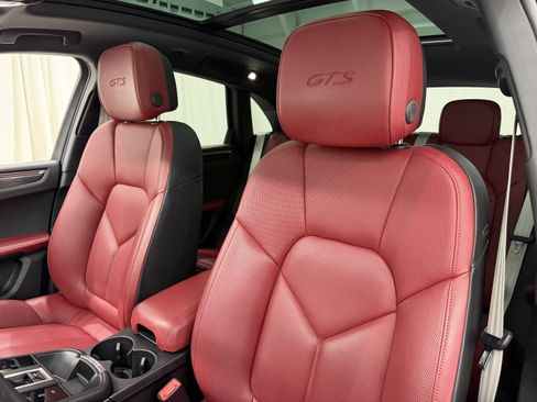 Certified 2023 Porsche Macan GTS AWD/4WD image 5