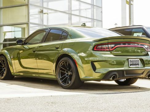Used 2021 Dodge Charger SRT Hellcat RWD image 11