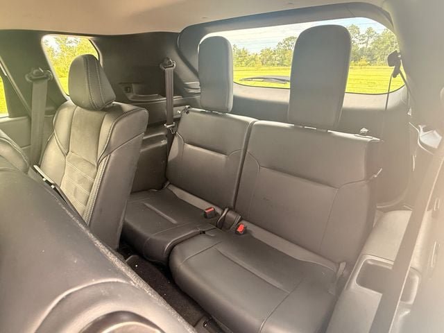 Used 2024 Mitsubishi Outlander AWD image 13