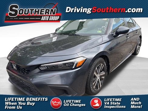 Used 2024 Honda Civic LX image 1