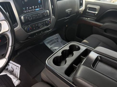 Used 2017 GMC Sierra 1500 SLE w/ SLE Value Package AWD/4WD image 17