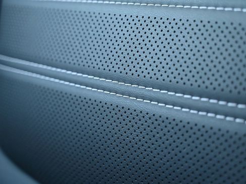 Used 2024 Toyota RAV4 Limited image 18