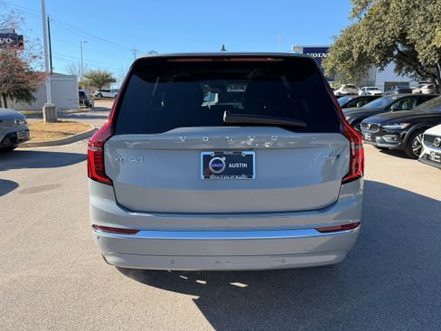 New 2026 Volvo XC90 B6 Plus w/ Protection Package Premier AWD/4WD image 5