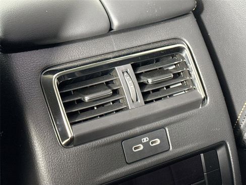 Certified 2025 MAZDA CX-90 Plug-In Hybrid w/ Preferred AWD/4WD image 37