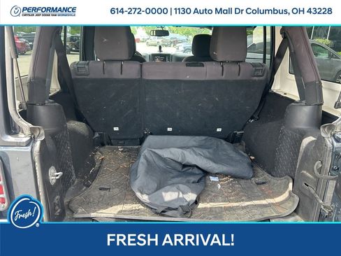 Used 2016 Jeep Wrangler Unlimited Sport AWD/4WD image 14