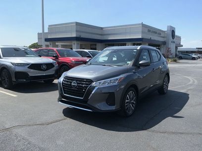 Used 2022 Nissan Kicks SV