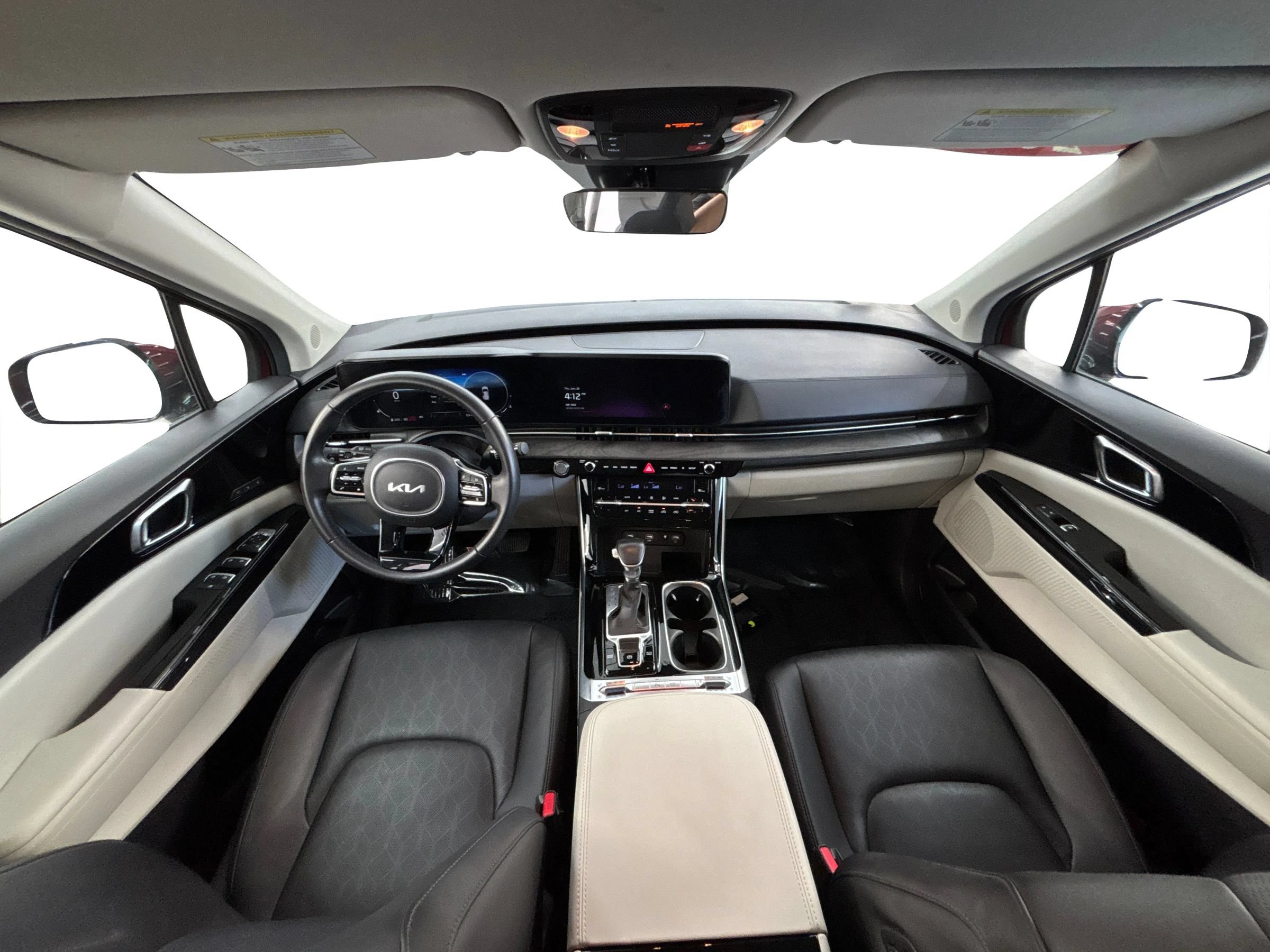 Used 2024 Kia Carnival SX FWD image 17