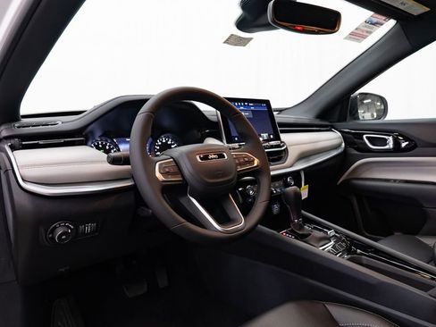 New 2026 Jeep Compass Limited image 22