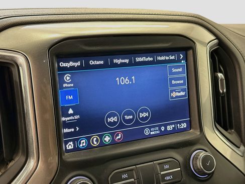 Used 2021 Chevrolet Silverado 1500 LT w/ Z71 Off-Road Package AWD/4WD image 21