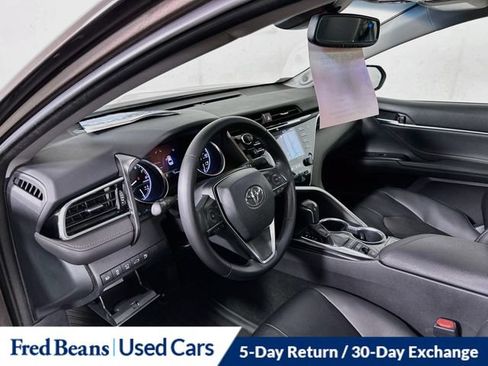 Used 2018 Toyota Camry XLE w/ Driver Assist Package FWD image 12
