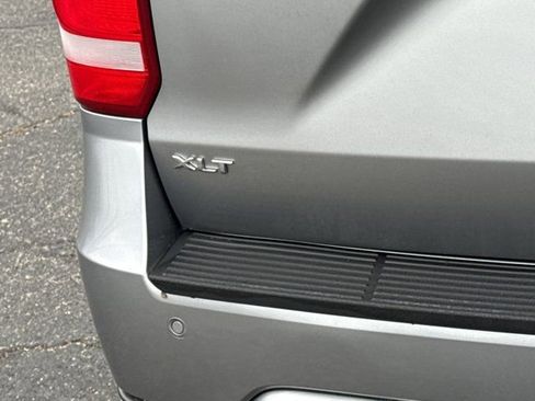 Used 2021 Ford Expedition Max XLT image 11