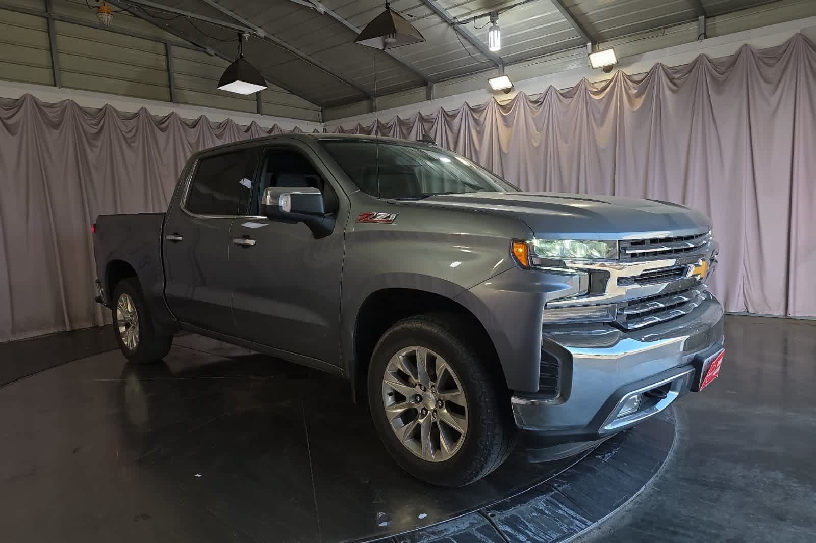 Used 2019 Chevrolet Silverado 1500 LTZ AWD/4WD image 10