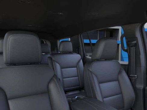 New 2026 Chevrolet Traverse LT image 24
