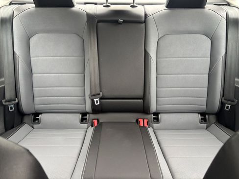 Used 2025 Volkswagen Jetta SE image 34