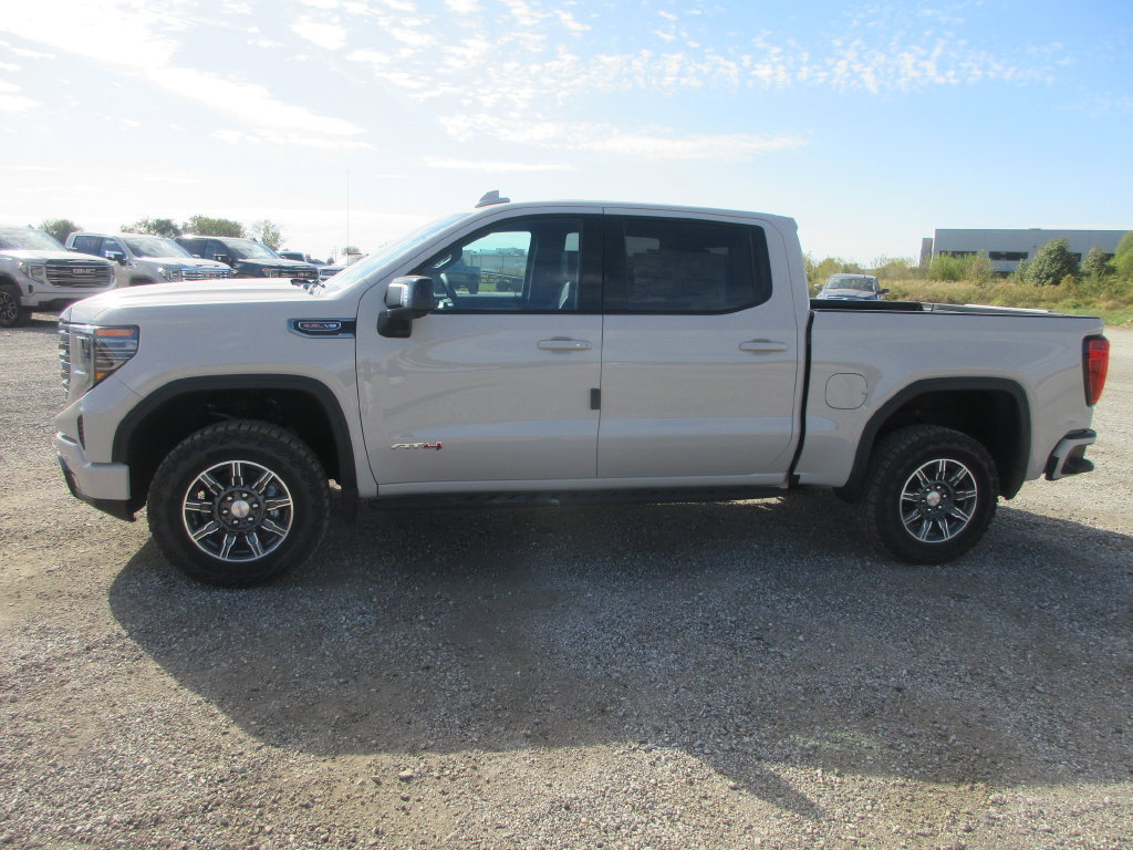 New 2026 GMC Sierra 1500 AT4 w/ AT4 Premium Package AWD/4WD image 9