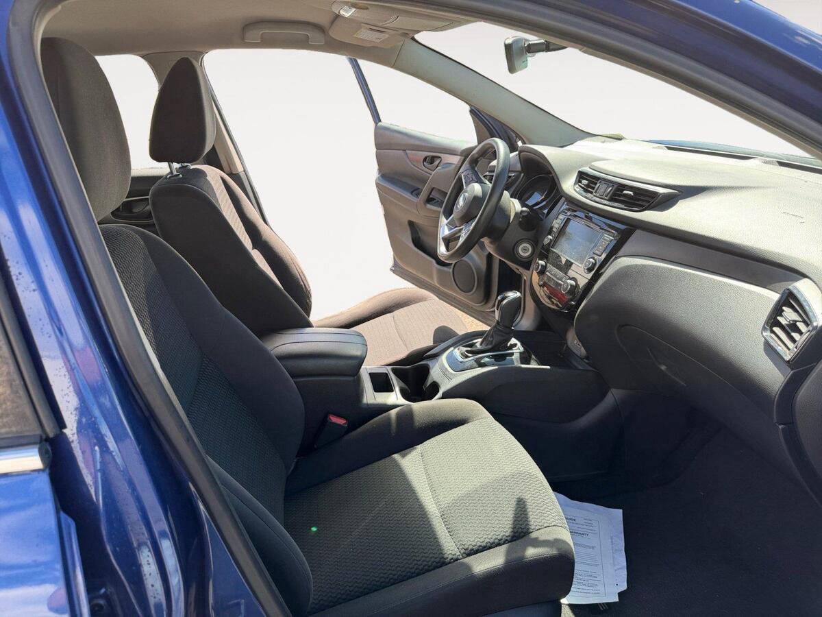 Used 2019 Nissan Rogue Sport S AWD/4WD image 15