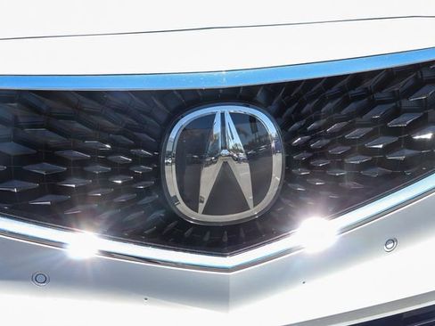 Used 2022 Acura MDX FWD w/ Technology Package image 13