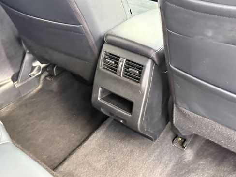 Used 2024 Mitsubishi Outlander SE AWD/4WD image 21