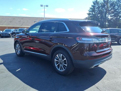 Used 2019 Lincoln Nautilus Select AWD/4WD image 5