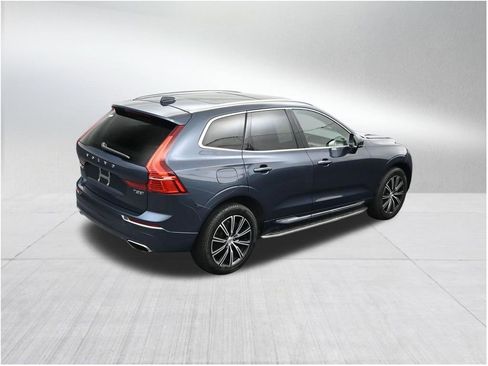 Used 2020 Volvo XC60 T8 Inscription AWD/4WD image 18