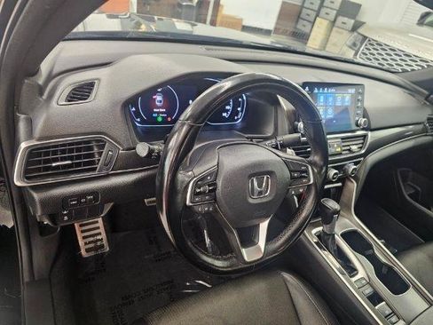 Used 2022 Honda Accord Sport image 13