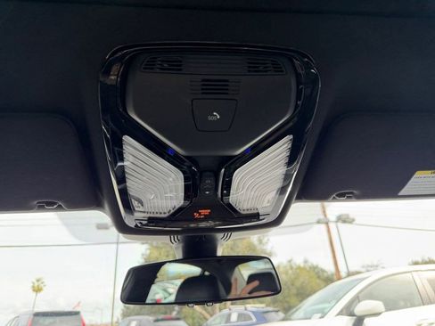 Used 2023 BMW 530i w/ M Sport Package image 26