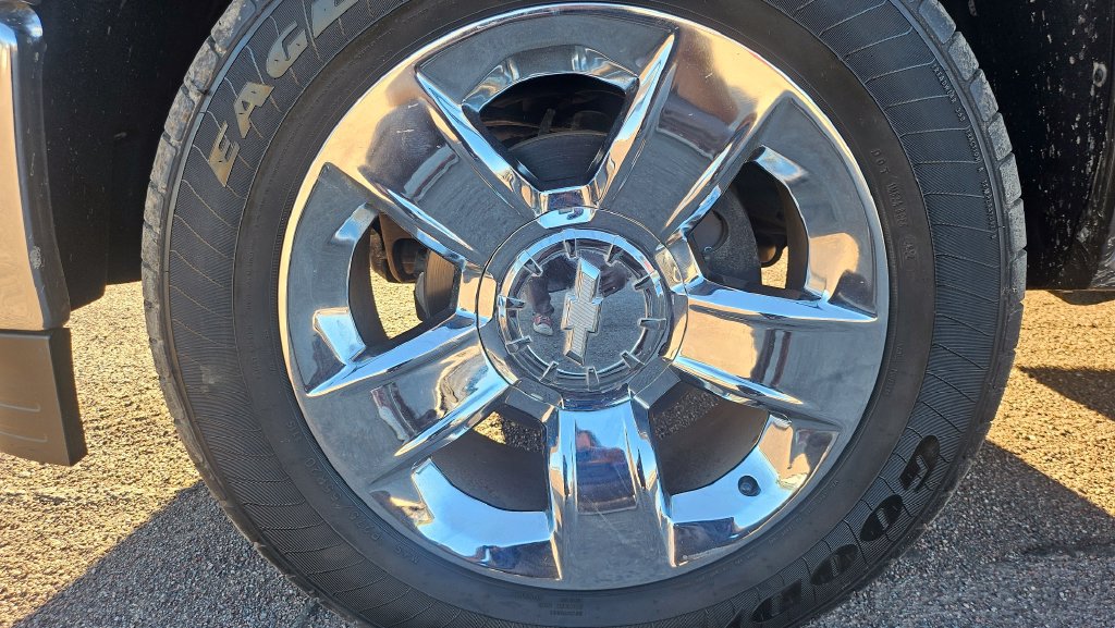 Used 2015 Chevrolet Silverado 1500 LTZ w/ Texas Edition, 1LZ Trim RWD image 15